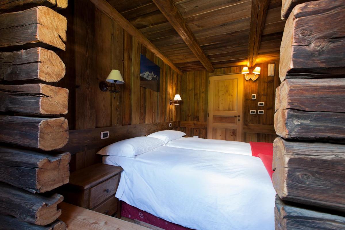 L' Aroula Rooms & Restaurant Champoluc Exterior foto